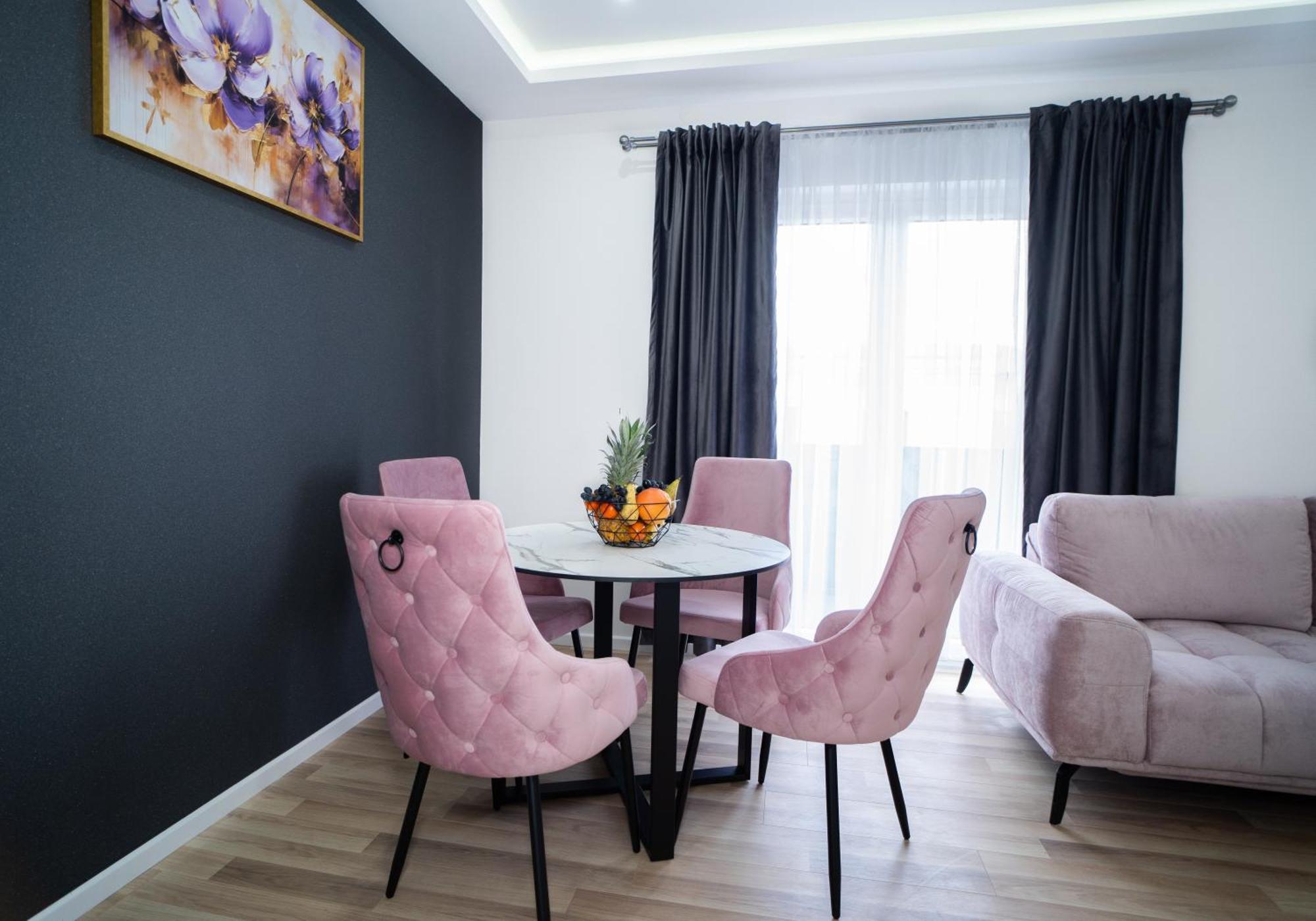 Apartmani Mila Laktaši エクステリア 写真