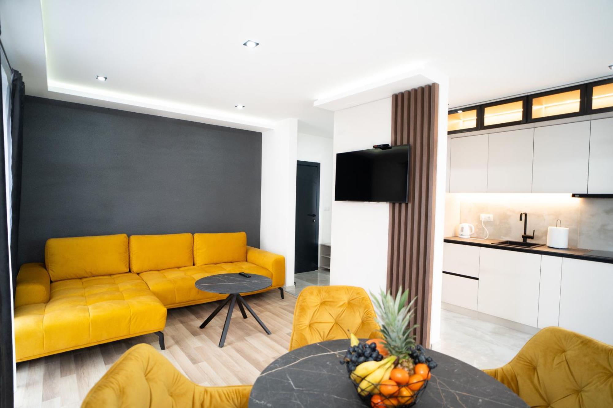 Apartmani Mila Laktaši エクステリア 写真